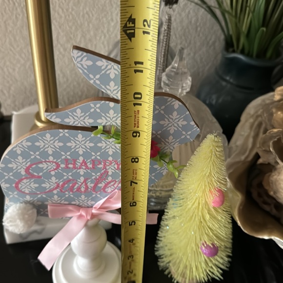 Rabbit  table decor - Picture 2 of 2